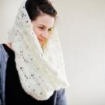 Chunky Starry Lace Crochet Infinity Cowl In Cream
